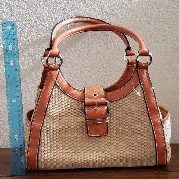 Handbag - Picture 2 of 7